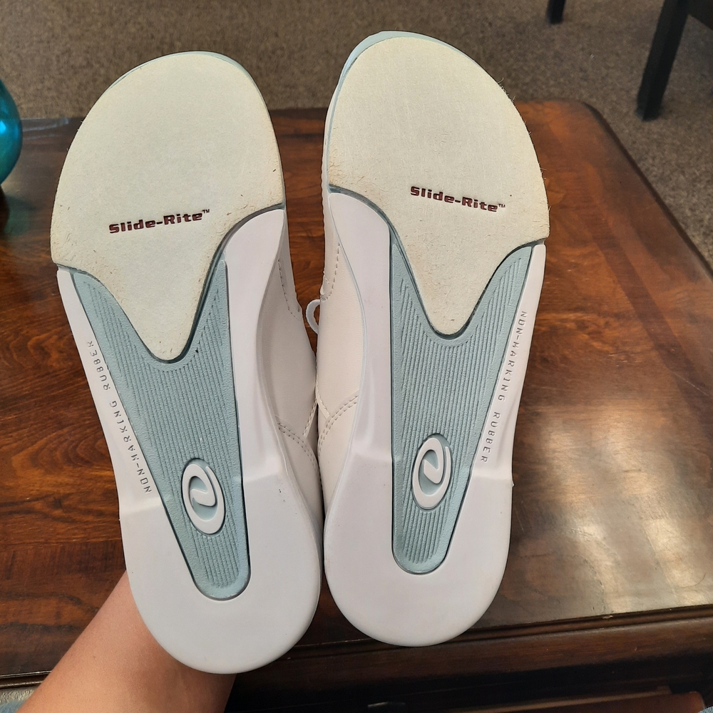 Dexter White Bowling Shoes - Picture 5 of 9